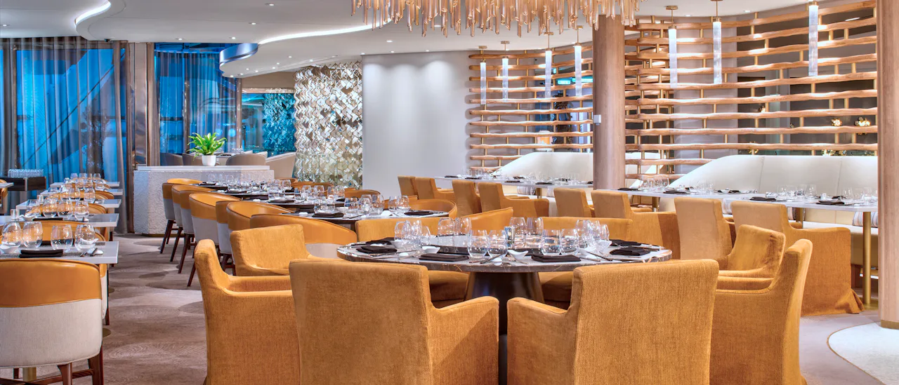 Den asiatiska restaurangen Raw on five