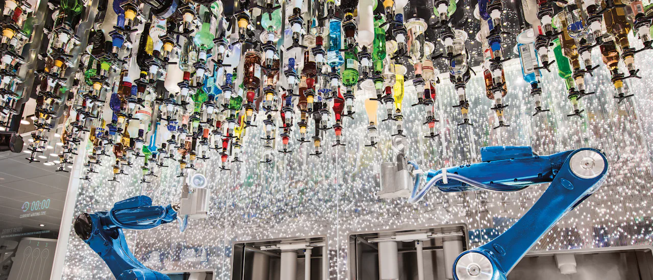 I Bionic Bar blandas din drink av en robot