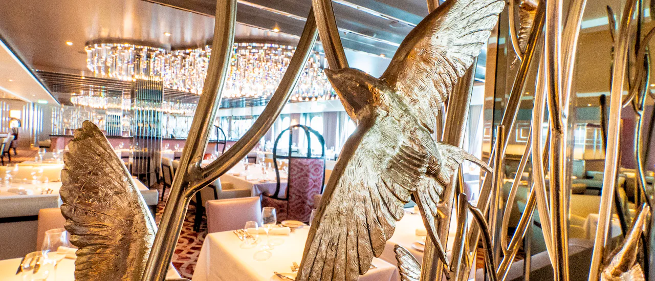 Normandie Restaurant serverar modern fransk mat.