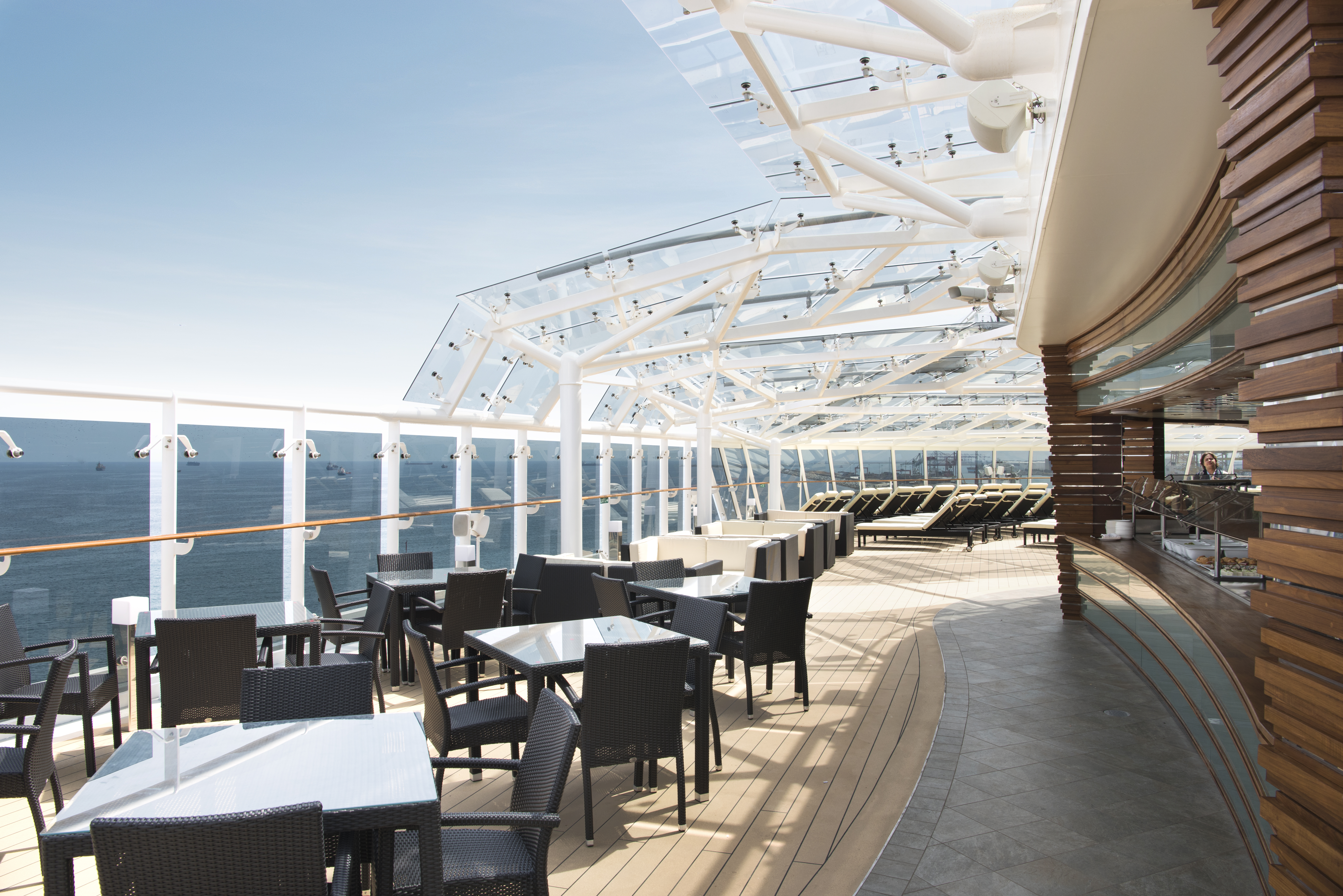 Från sommaren 2026 gör MSC Yacht Club debut på MSC Poesia med eleganta sviter, privata utrymmen och personlig service.